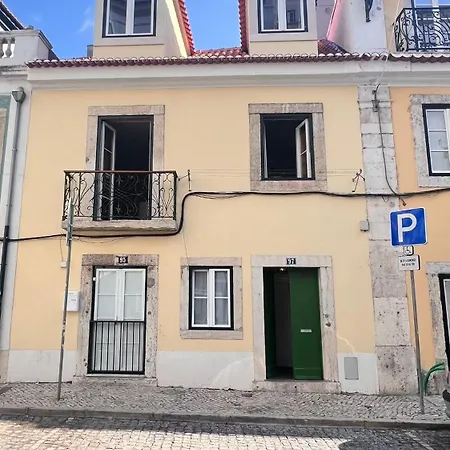 Family Heart Of Lisboa